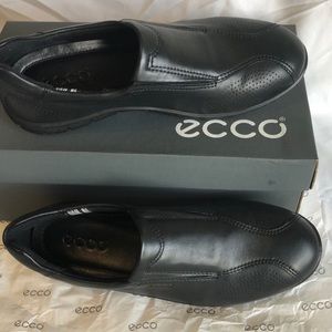Ecco Babett slip on leather shoe EU 37